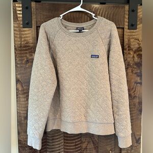 Women’s Patagonia Sweatshirt